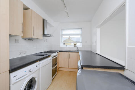 3. Burvill Court - 7 