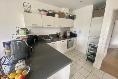 Kitchen Alt.JPG