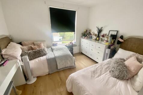 Bedroom 2 Alt.JPG