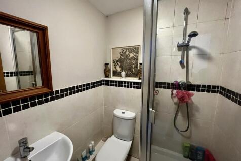 En-Suite.JPG