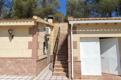 Property Image 35