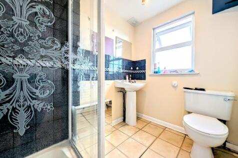 Bathroom en-suite