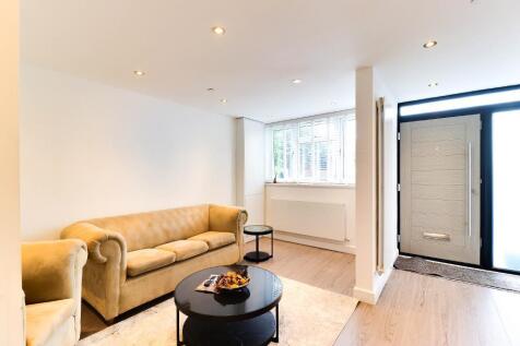 Front reception room