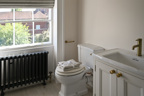 En-suite 2