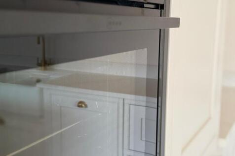 Oven