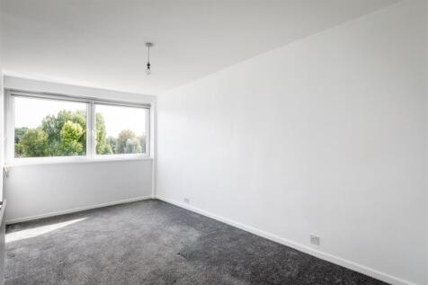 14 Marcus Court-1.jpg