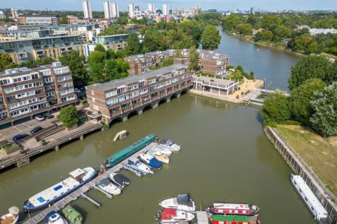 14 Marcus Court-24.jpg