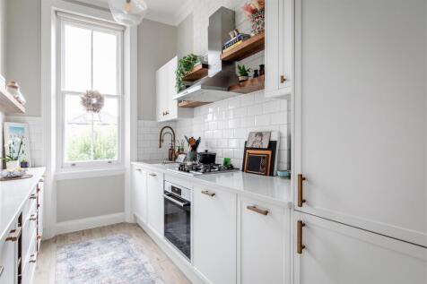 F3 8 Marlborough Road-13.jpg