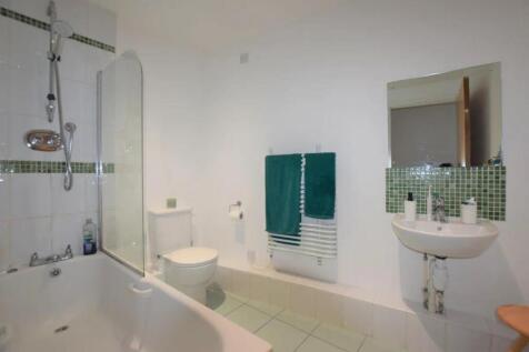 Masterbathroom-ezgif.com-webp-to-jpg-converter.jpg