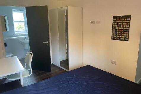 room 5 .jpeg 3.jpeg