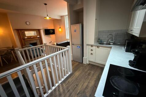 WhatsApp Image 2025-09-04 at 10.40.55 (2).jpeg