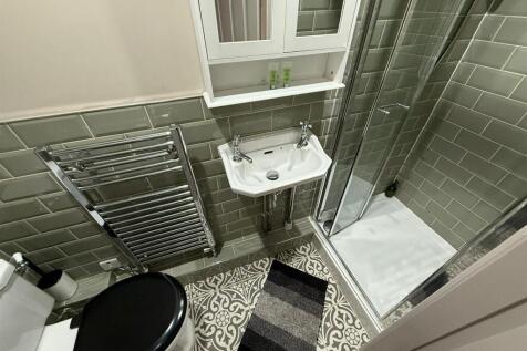 WhatsApp Image 2025-09-04 at 10.40.56 (4).jpeg