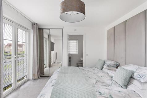 Master Bedroom and En-Suite