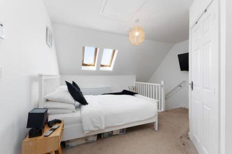 Master Bedroom and En-Suite