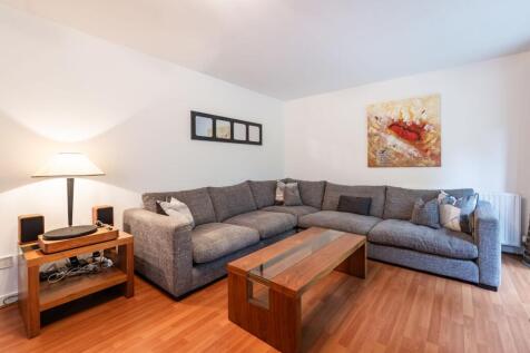 Lounge / Kitchen / Diner