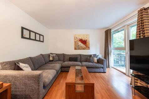 Lounge / Kitchen / Diner