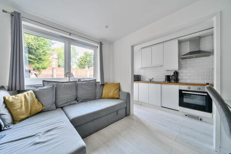 Lounge Diner into Kitchen