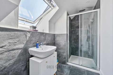 En-suite to Bedroom 1