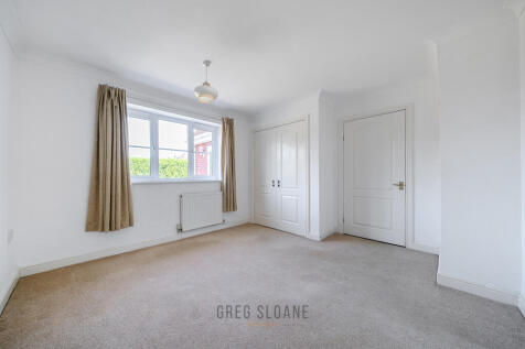 Ground floor bedroom