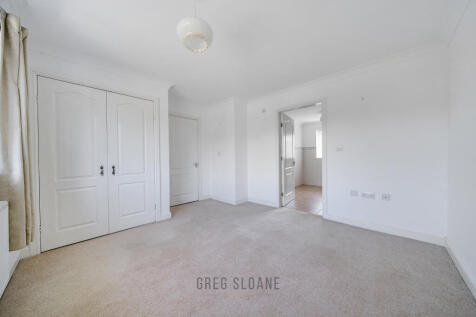 Ground floor bedroom