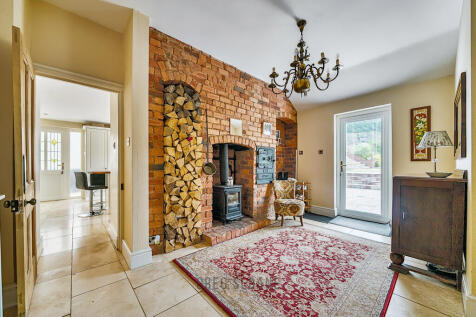 Breakfast Room