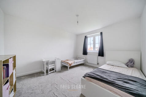 1354853-10-68d974e85a0b6-2