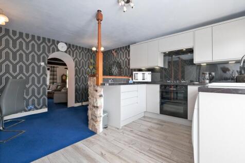 Kitchen - Dining