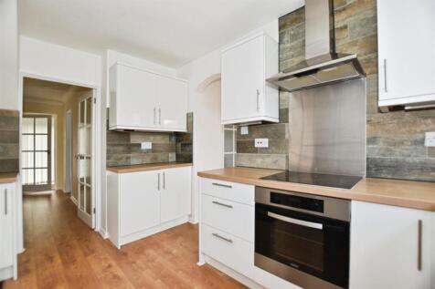 81e4116c-kitchen 20cook.JPG