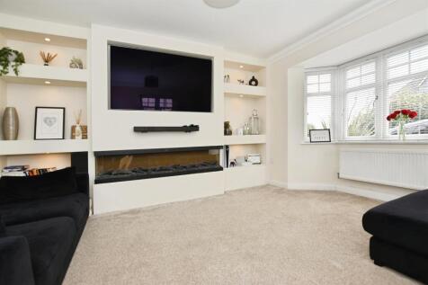6f8d068f-lounge 20feature.JPG