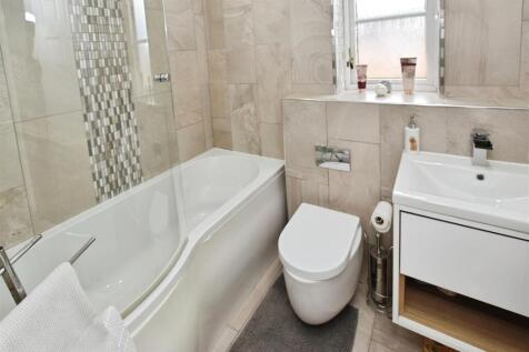 1d02d4cf-bath 20over.JPG