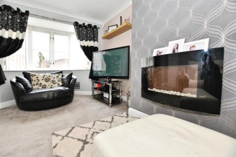 Lounge Feature