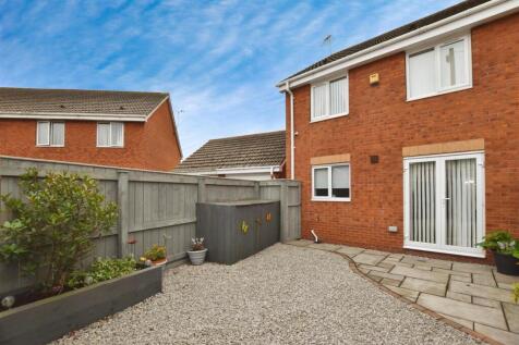 b41d78f1-rear 20house.JPG