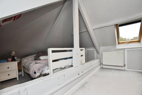 5f56f7e1-bed 20b.JPG