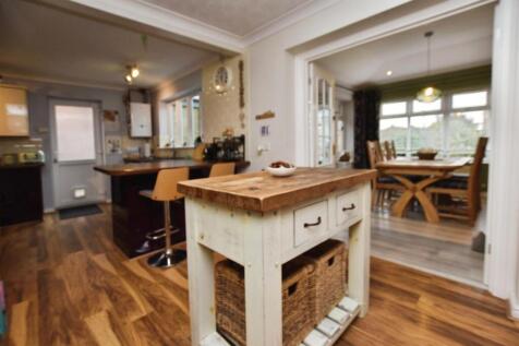 df40f83d-kitchen 20b.JPG