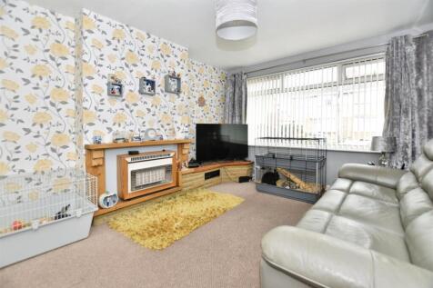 Through Lounge Dining Area