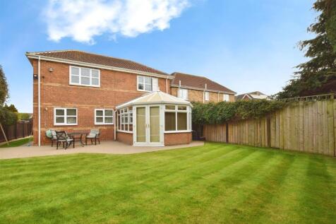 06f8521f-rear 20house 20garden.JPG