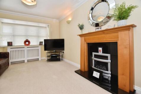 Lounge Feature