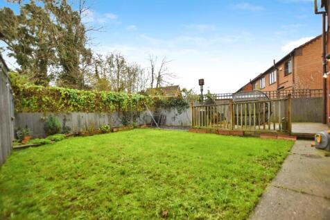 05a1e3dd-garden 20b.JPG