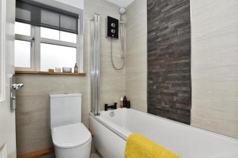 80a16150-bath 20a.JPG