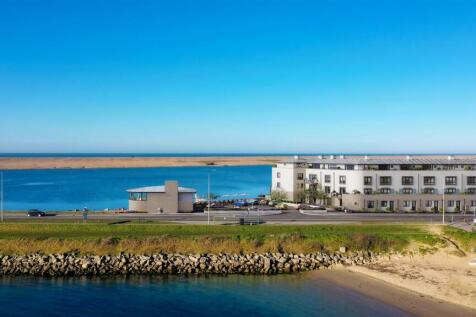 CGI-Ext_WF-CHB_Hero-01 v8.jpg