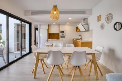 Offener Wohn-Essbereich UG