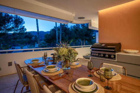 Terrasse in der Abenddämmerung