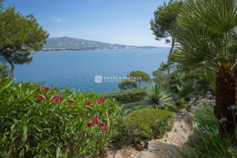 Liebevoll angelegter Garten