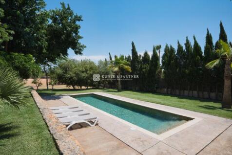 Poolbereich Haupthaus