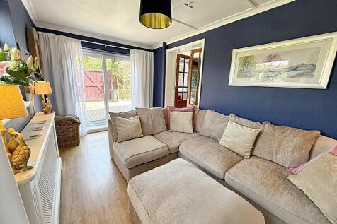 Second Living room Garage conversion