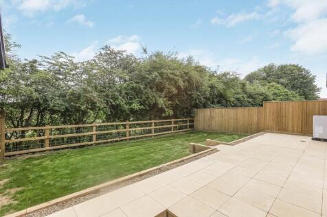 The Thorpe, Number 7 Garden - Elgrove