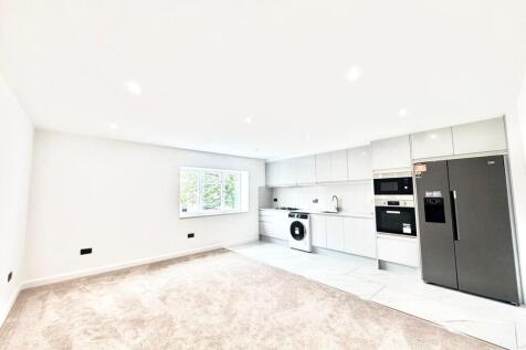 Open Plan Living / Dining