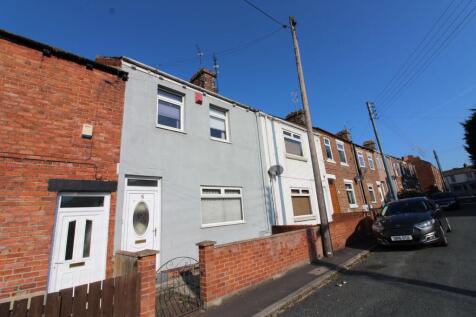 3 bedroom Terraced for rent