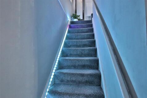 Margaret Road, Priors Park, Tewkesbury - Stairs