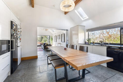 z88567_67 Howey Lane
